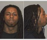 Lil Wayne a été arrêté en 2007 après avoir été trouvé en possession d'un pistolet...  