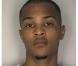 Le 13 octobre 2007, le rappeur T.I. a été contrôlé en possession de plusieurs armes.   
