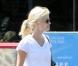 Reese Witherspoon avec son compagnon Jim Toth font quelques achats après avoir fait visiblement du sport à Santa Monica le 17 juillet 2010