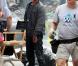 Patrick Dempsey et Shia LaBeouf sur le tournage de Transformers 3 , à Chicago, le 24 juillet 2010.
