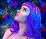 Les photos promo de Katy Perry pour son prochain album Teenage Dream