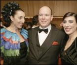 Le Bal de la Rose 2008 : Le Prince Albert entouré de Rossy de Palma et de la danseuse Blanca Li
