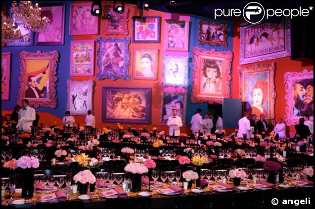 Le Bal de la Rose 2008 : ambiance colorée...