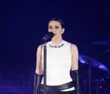 Le Bal de la Rose 2008 : Luz Casal chante...