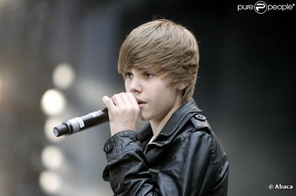 Justin Bieber pourrait passer en France pour un concert événement dans le cadre de sa tournée mondiale...