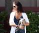 Après s'être rendue chez le vétérinaire, la famille McConaughey s'apprête à sortir faire une balade à Los Angeles, dimanche 15 août.