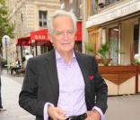 Philippe Labro lors de la conférence de presse annuelle de la chaîne Direct 8 à Paris le 26 août 2010