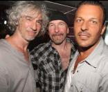 Louis Bertignac, The Edge et Jean-Roch, au VIP Room à Saint-Tropez, le 28 août 2010