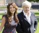 La belle Kelly Brook et le maire deLondres Boris Johnson, à l'occasion du Sky Ride, à Potters Fields, à Londres, le 31 août 2010.
