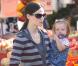 Jennifer Garner et ses filles au marché de Los Angeles (19 septembre 2010)