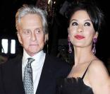 Michael Douglas et Catherine Zeta-Jones à l\'occason de l\'avant-première de <em>Wall Street : l\'argent ne dort jamais</em>, au Ziegfeld Theatre de New York, le 20 septembre 2010.