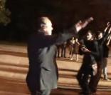 Frédéric Mitterrand en pleine répétition pour la techno parade, le 24 septembre 2010