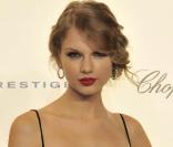 Taylor Swift à l'occasion des 40 ans de la maison Cavalli qui se sont tenus aux Beaux-Arts, dans le cadre de la Fashion Week, à Paris, le 29 septembre 2010.