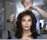 Teri Hatcher se révèle avec et sans maquillage !