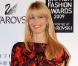 La craquante Claudia Schiffer adopte l'astuce infaillible pour afficher ses jambes en plein hiver : une jolie paire de collants opaques. 