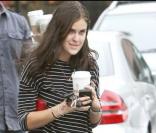 Tallulah Belle Willis a pris un café à emporter à Beverly Hills le 16 octobre 2010  