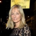 Joely Richardson, soeur de la regrettée Natasha, soutient sa mère en beauté !