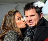 Nick Lachey et Vanessa Minnillo posent pour une publicité dans Cantral Park à New York en février 2010