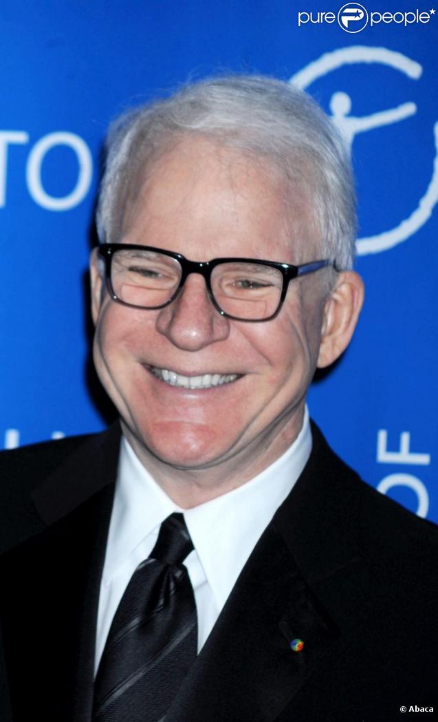 Steve Martin assiste au gala annuel du Muséum d'Histoires Naturelles de  New York, jeudi 18 novembre.