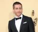 Jake Gyllenhall cultive le look parfait et affectionne particulièrement les pièces Burberry 