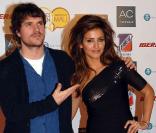 Monica Cruz et Dani Martin, à l\'occasion de Voces X1 Fin : Juntos por Mali, un grand concert de charité en soutien aux sinistrés du Mali, qui s\'est tenu à Barcelone, le 2 décembre 2010.