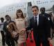 Nicolas Sarkozy et Carla Bruni-Sarkozy sont en voyage officiel de quatre jours en Inde, en décembre 2010. Grâce à l'insistance de Carla, qui a subjugué en un instant ses hôtes, la visite diplomatique vire à la romance...