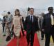 Nicolas Sarkozy et Carla Bruni-Sarkozy sont en voyage officiel de quatre jours en Inde, en décembre 2010. Grâce à l'insistance de Carla, qui a subjugué en un instant ses hôtes, la visite diplomatique vire à la romance...