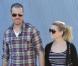 Reese Witherspoon, ses enfants Ava et Deacon, ainsi que son ami Jim Toth sortent d'une église de Santa Monica à Los Angeles après la messe le 12 décembre 2010