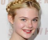 Elle Fanning  