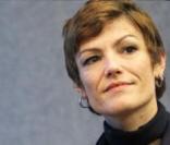 La passation de pouvoir entre Rama Yade et Chantal Jouanno 