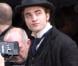 Robert Pattinson interprète  Georges Duroy dans  Bel Ami  de   Declan Donnellan et Ormerod Nick, avec Uma Thurman et Christina Ricci. En salles le 18 mai prochain.   