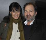 Inès de la Fressange et Denis Olivennes à la générale du spectacle Enfin sur scène ?, de Gaspard Proust, le 16 décembre 2010.