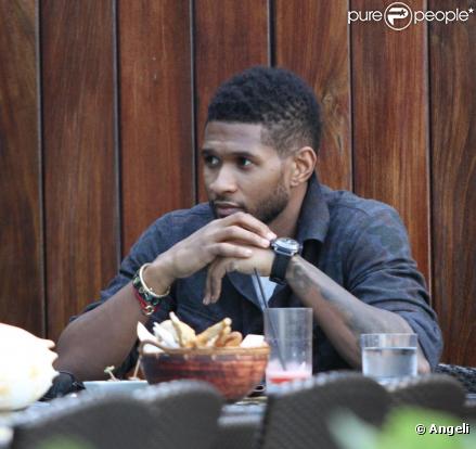 Usher au Setai Hotel de Miami le 30 décembre 2010