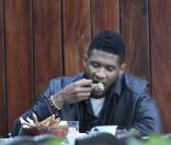 Usher au Setai Hotel de Miami le 30 décembre 2010
