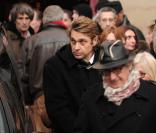 Didier Gustin lors des obsèques de Bernard-Pierre Donnadieu, en l'église St Jean-Baptiste à Sceaux (92), le 3 janvier 2011