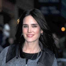 Jennifer Connelly était l'invitée de David Letterman, sur CBS, le 5 janvier 2011. Ici à la sortie des studios, à New York.<br />