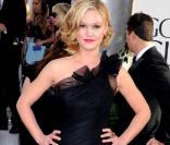 Julia Stiles à la cérémonie des Golden Globes le 16 janvier 2010