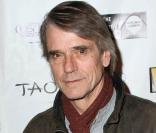 Jeremy Irons à l\'occasion de la grande soirée 2011 Creative Coalition Spotlight Initiative Awards qui s\'est tenue au Samsung Galaxy Tab Lift de Park City, lors du Festival de Sundance, le 24 janvier 2011.<br />