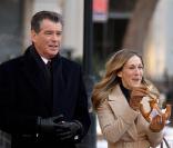 Pierce Brosnan et Sarah Jessica Parker sur le tournage de I Don\'t Know How She Doest It à New York le 24 janvier 2011