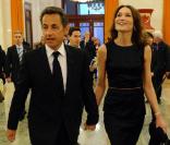 Carla Bruni et Nicolas Sarkozy très complices en Chine, le 28 avril 2010. 