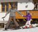 La famille royale des Pays-Bas au grand complet a rejoint les pistes de sa station de prédilection, à Lech, en Autriche, pour les vacances de février 2011. Samedi 19, tous ont pris la pose : Maxima et Ariane : entre glamour confirmé et ski débutant !