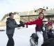 La princesse Marie et le prince Joachim de Danemark, le 17 février 2011 lors de leurs vacances aux sports d'hiver à Verbier, dans les Alpes suisses, avec leur fils Henrik, ainsi que Nikolai et Felix, les garçons nés du 1er mariage de Joachim.