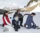 La princesse Marie et le prince Joachim de Danemark, le 17 février 2011 lors de leurs vacances aux sports d'hiver à Verbier, dans les Alpes suisses, avec leur fils Henrik, ainsi que Nikolai et Felix, les garçons nés du 1er mariage de Joachim.