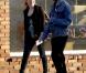Amy Adams et son fiancé Darren Le Gallo visitent les magasins de piano de Los Angeles, après avoir déjeuné ensemble le 1er mars 2011