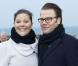 La princesse Victoria de Suède et le prince Daniel en visite à Malmö, dans le sud de la Suède, le 9 mars 2011. Clou de leur visite du jour : une imposante tour torsadée dominant la rade.