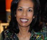 Élizabeth Tchoungui au Salon Du Livre, à Porte de Versailles, le 18 mars 2011.