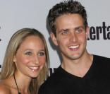 Joey McIntyre des New Kids on the Block et sa future femme Barrett en juin 2003
