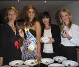 Sylvie Tellier, Laury Thilleman, Mathilda May et Sandrine Corman au lancement du fromage Philadelphia, au coeur du quartier de Montorgueil, à Paris. 23/03/2011