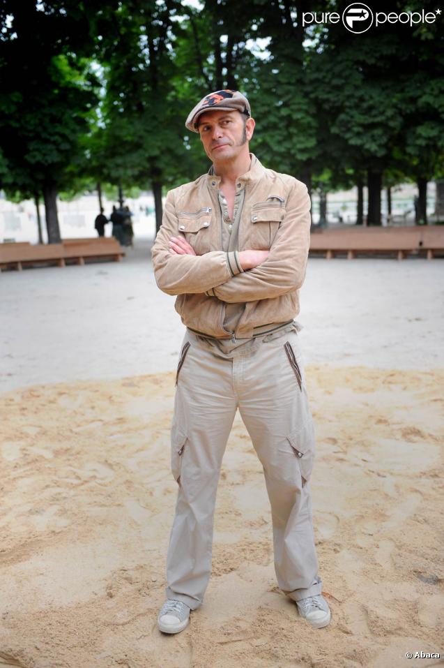 Le 6 avril 2011, le Théâtre des Champs-Elysées accueillera une soirée au profit de la Croix-Rouge japonaise. Bartabas sera là. 