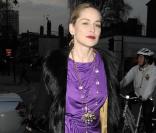 Sharon Stone à Londres le 29 mars 2011 dans un look qui laisse à désirer  